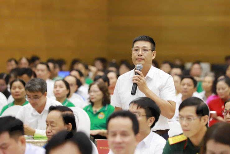 Lắng nghe nông dân nói: 